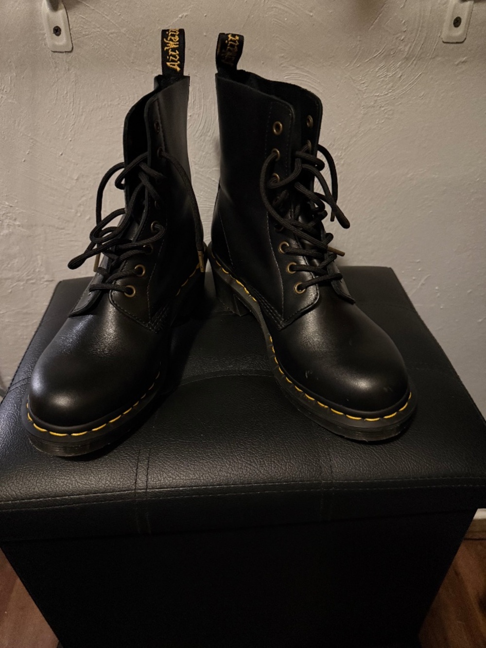 Dr Martens 1 1/2 inch heel black Size 10 Women